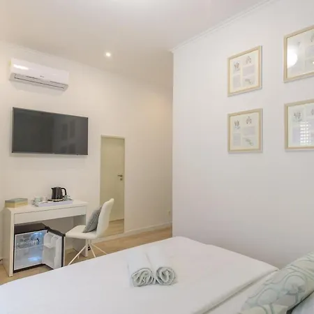 Apartment Arcus In The Very Center Of *