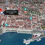 Arcus In The Very Center Of * Split
